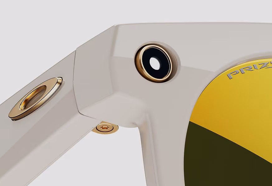 Weergave van de ingebouwde Ultrabrede 12MP-camera in de Oakley Meta HSTN